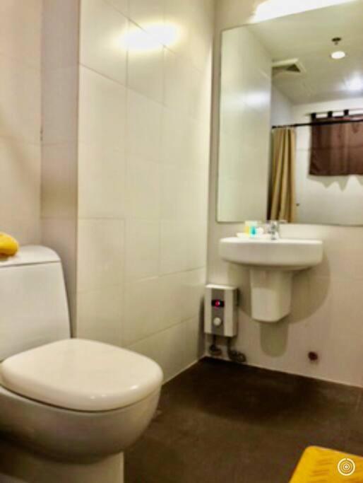 Kl Tower Studio Legazpi Village, Makati Near Greenbelt & Aim Makati Manila Exterior photo
